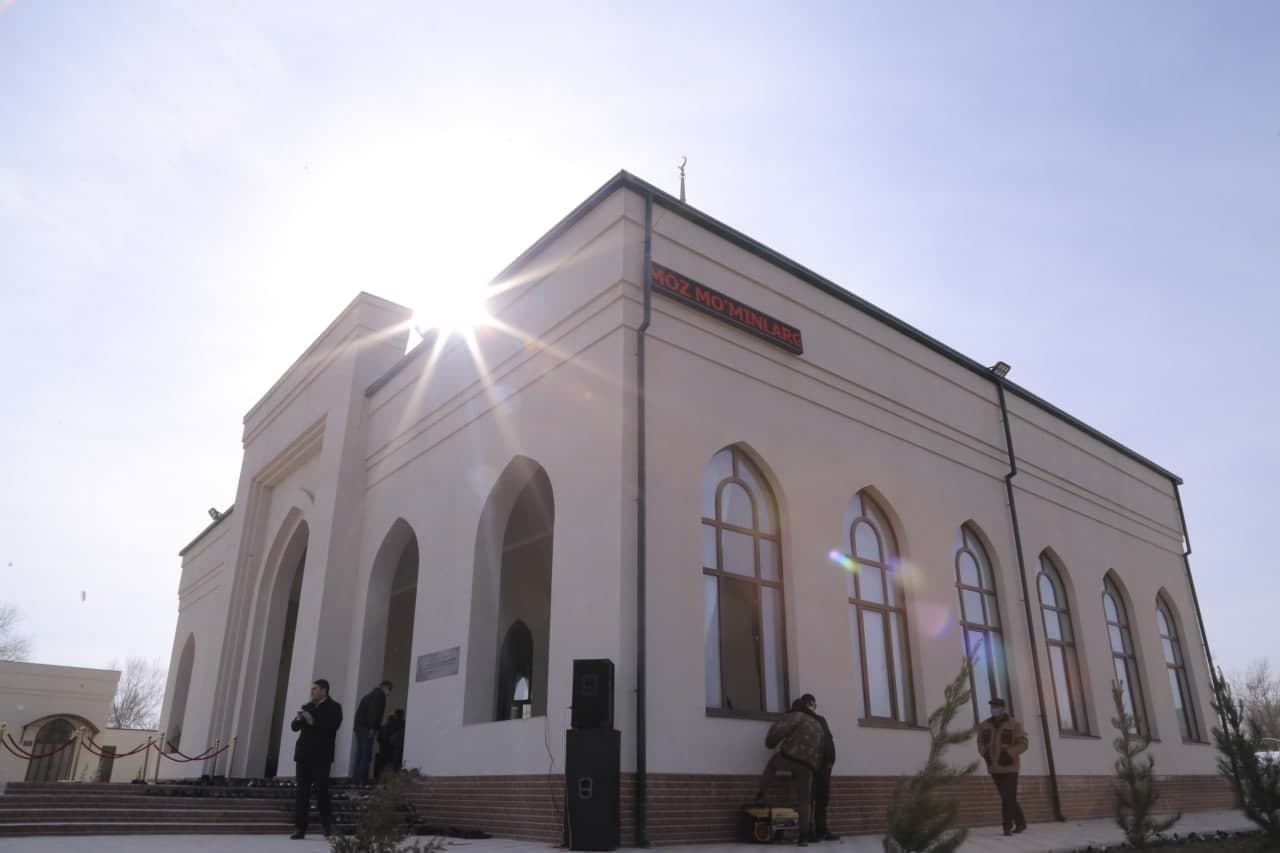 Sirdaryoda yana bir masjidning yangi binosi foydalanishga topshirildi