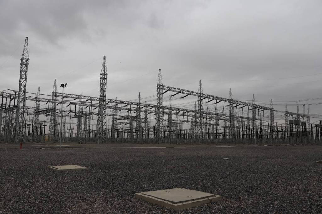 “Асwа Sirdaryo“: Yangi podstansiyaning 500 kV kuchlanishli ochiq taqsimlash qurilmasi foydalanishga topshirildi