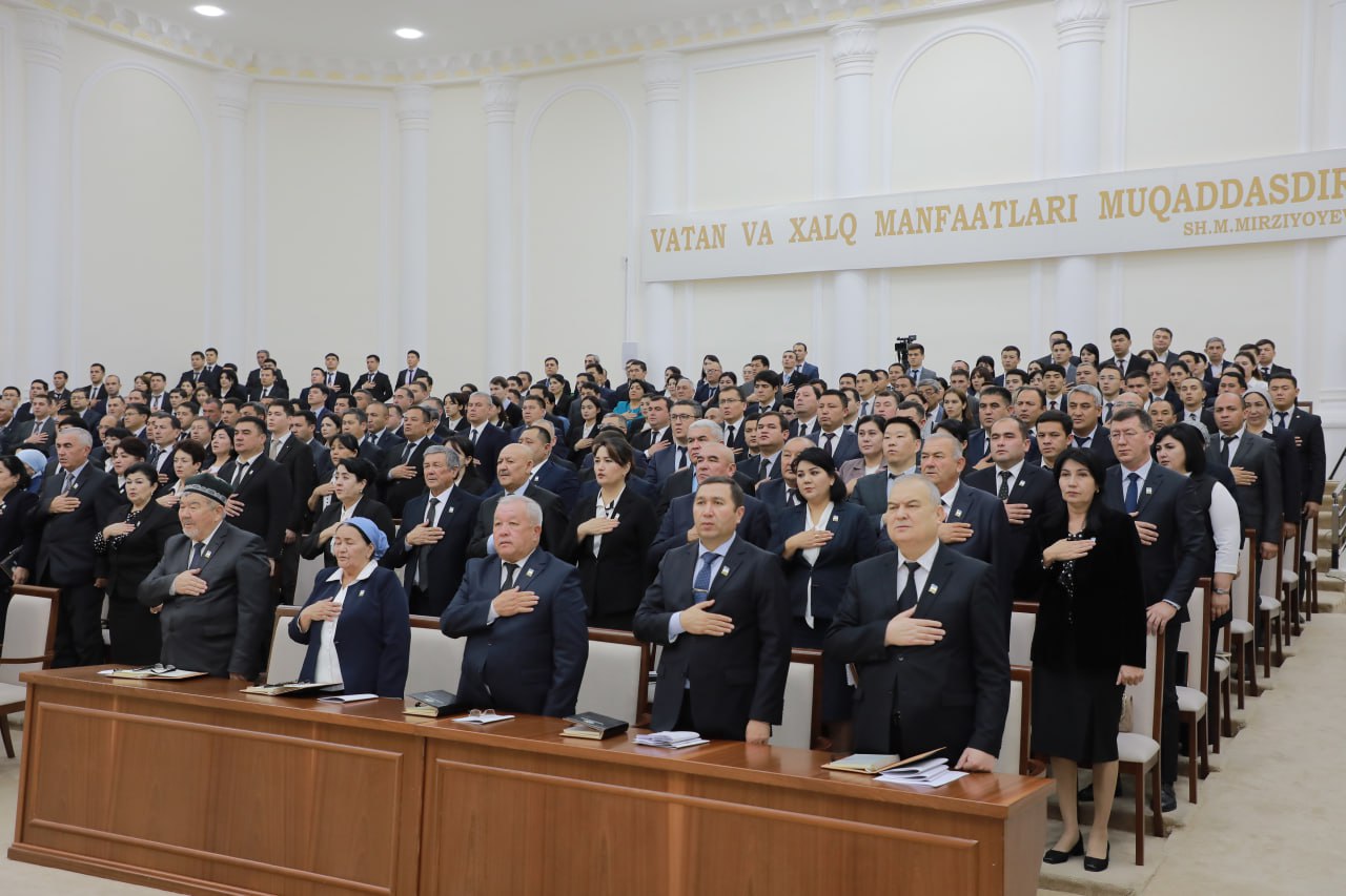 Xalq deputatlari Cirdaryo viloyati Kengashining yettinchi chaqiriq birinchi sessiyasi o‘tkazildi.